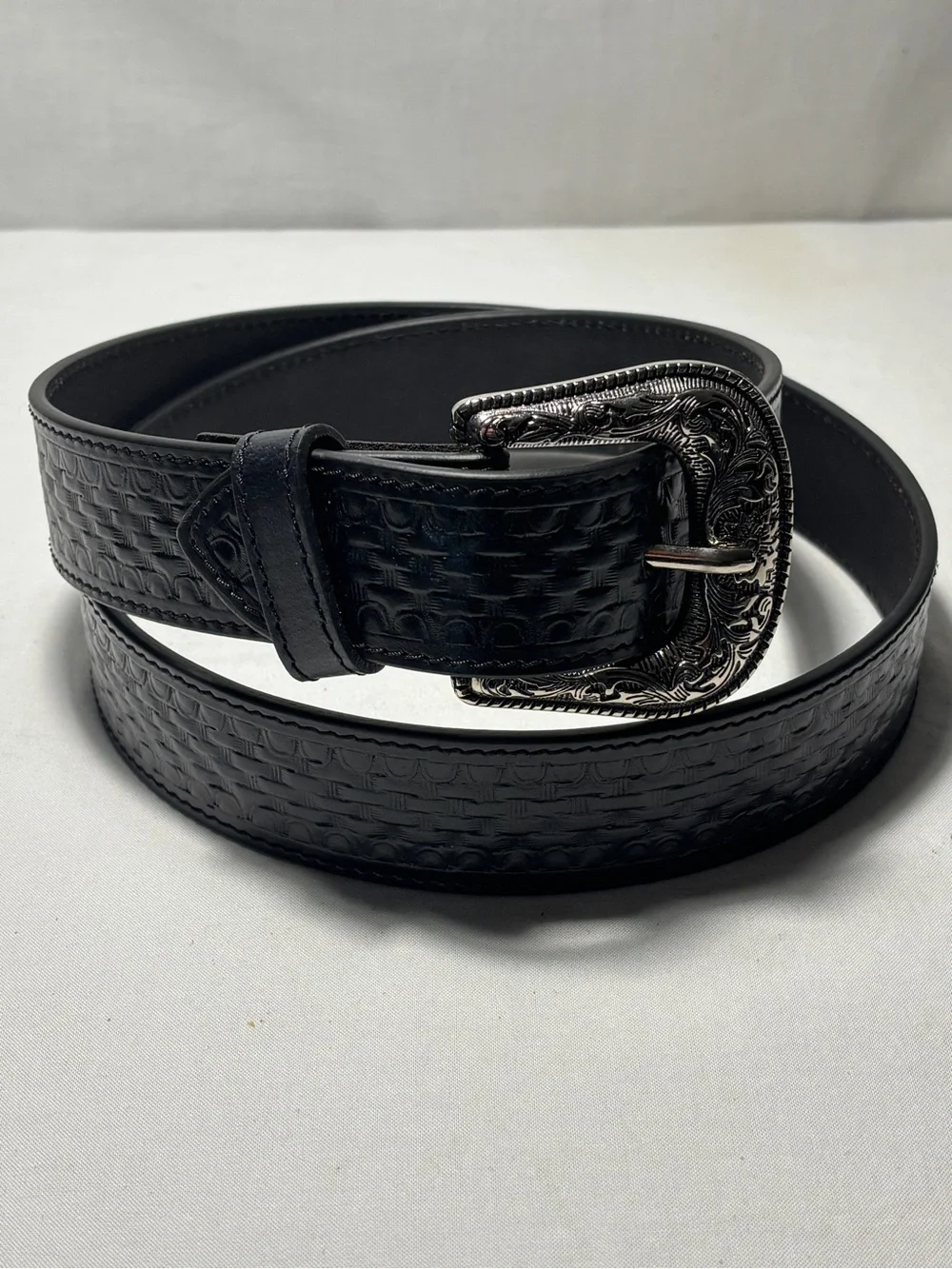 New Western Fullgrain Leather Belt Handmade by Leather Artisans Black Size 36